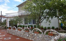 Studio Apartments Matos